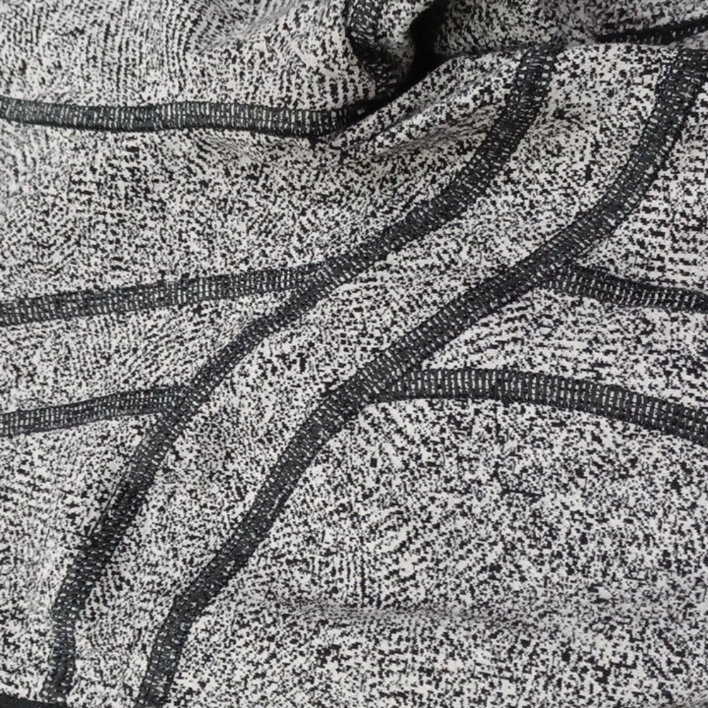 Lululemon Define Jacket - Picture 3 of 7